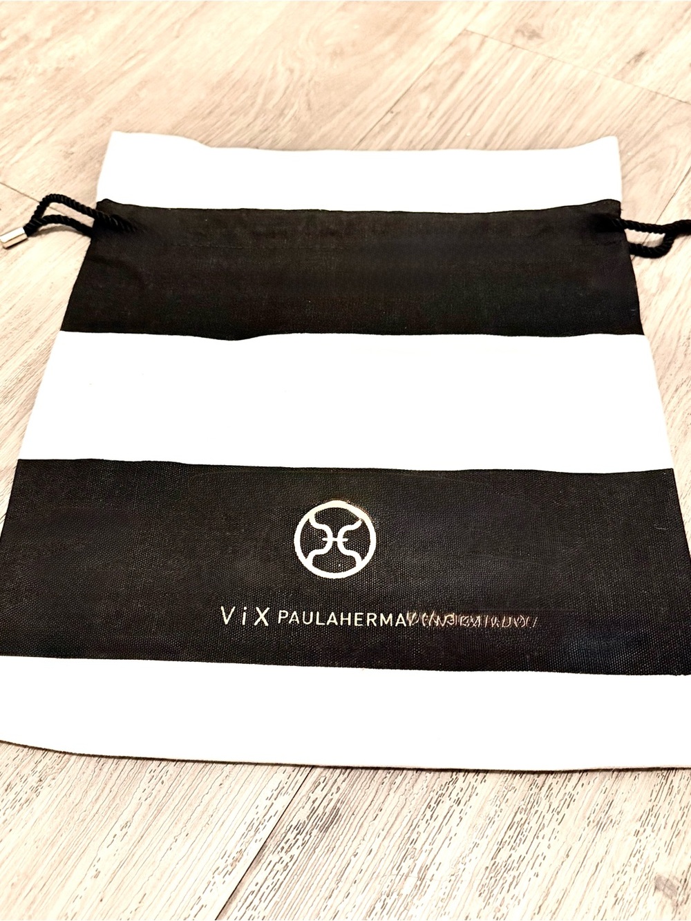 VIX Paulahermanny Cotton White/Black Gold Logo Drawstring Dust Bag 14.10x12.10”